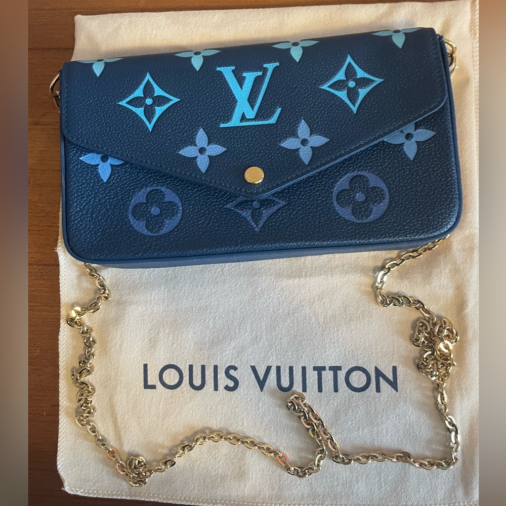Louis Vuitton Felicie Pochette Dégradé Bleu. 100% authentic - Picture 14 of 15